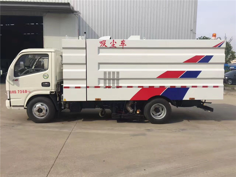 東風小多利卡吸塵車（1水/4塵）