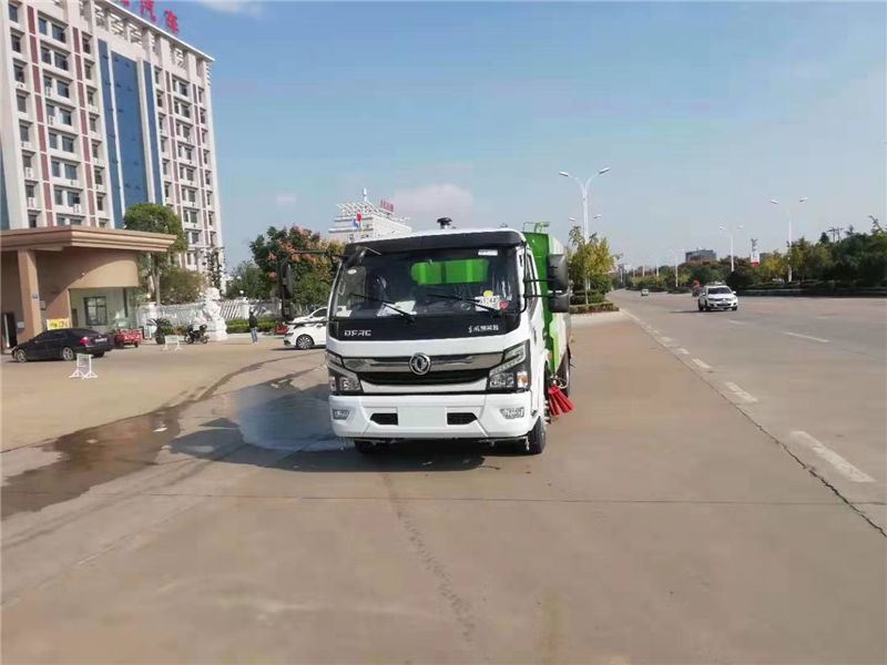 東風多利卡掃路車（5噸 國六）